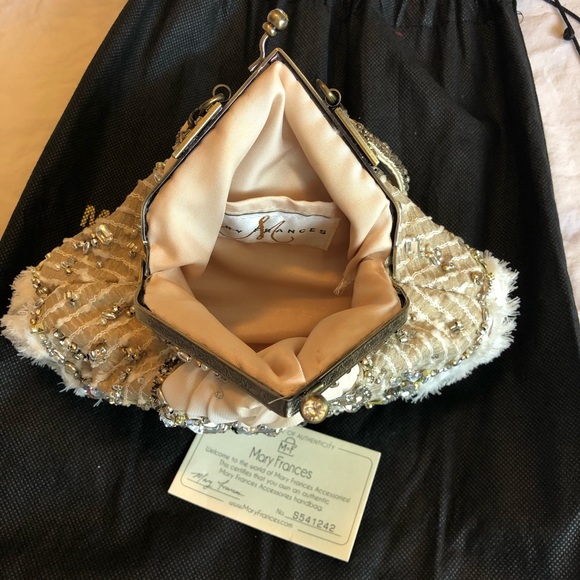Mary Francis purse - Picture 2 of 5